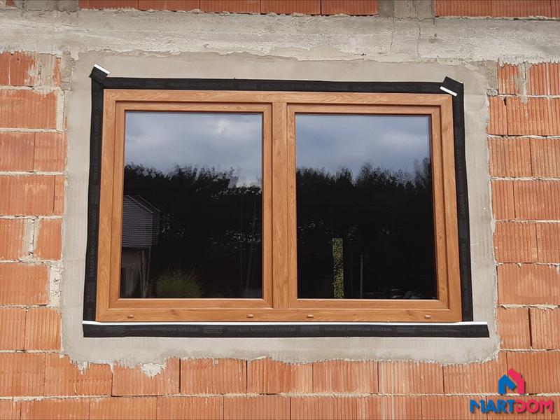 Brązowe okna we wnętrzach i na elewacji