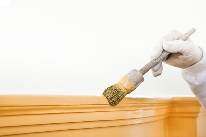 Sztuka Malowania Listew Sufitowych: Sprawdzone Porady i Techniki