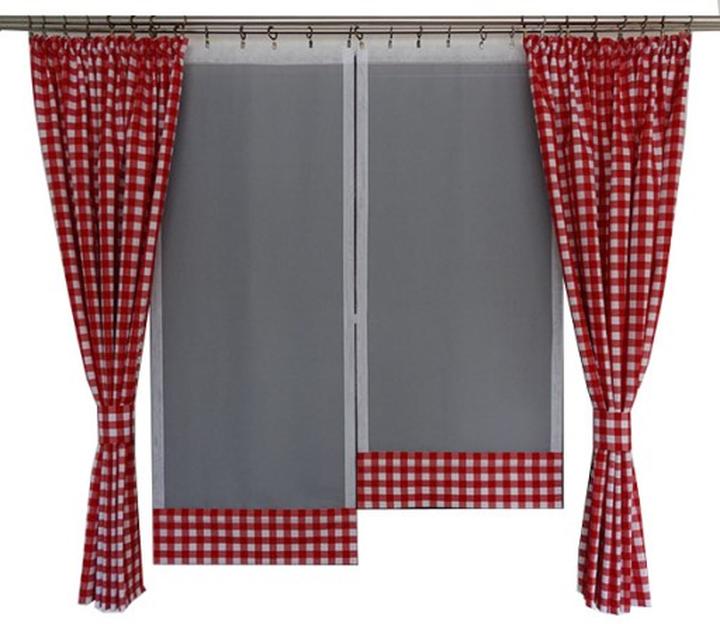 Klasyczne zasłonki w kratkę