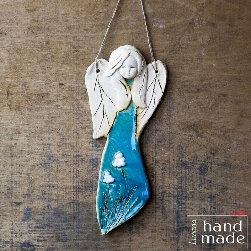 Symbolika aniołów w tradycji i wierzeniach