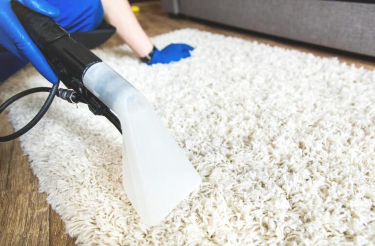 Jak skutecznie dbać o dywany? Najlepsze metody prania i częstotliwość, której potrzebujesz!