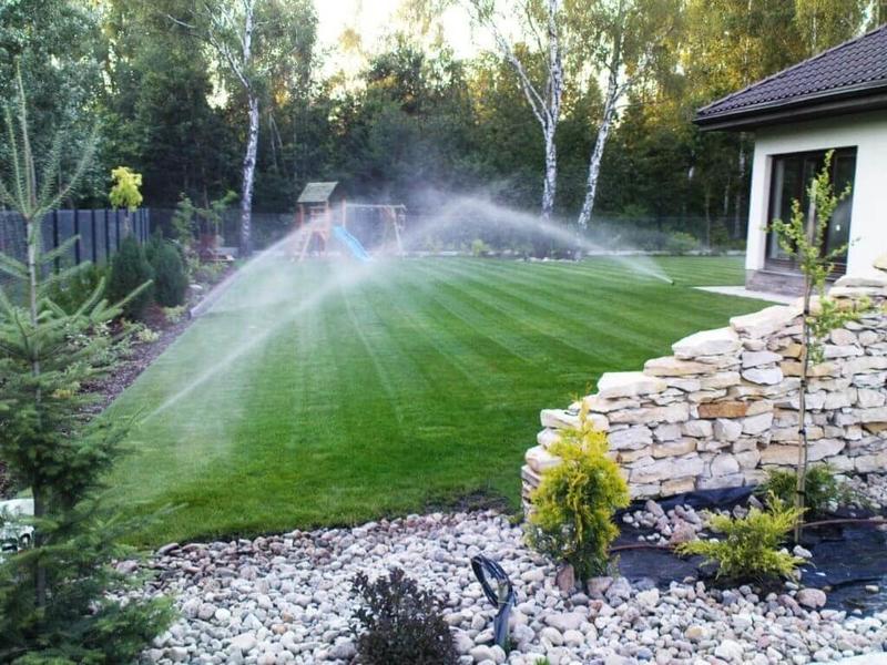 Jak skutecznie zaprojektować system nawadniania ogrodu online? Sprawdź nasze wskazówki!