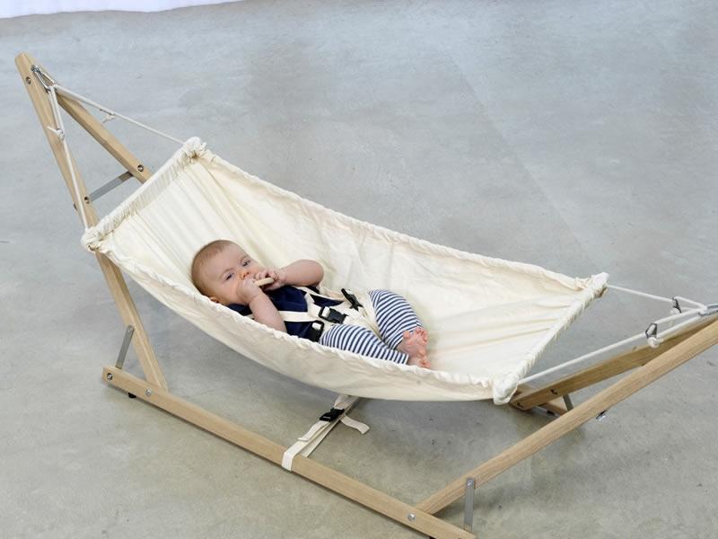 Jak stworzyć bezpieczny hamak dla niemowlaka: praktyczny poradnik DIY krok po kroku