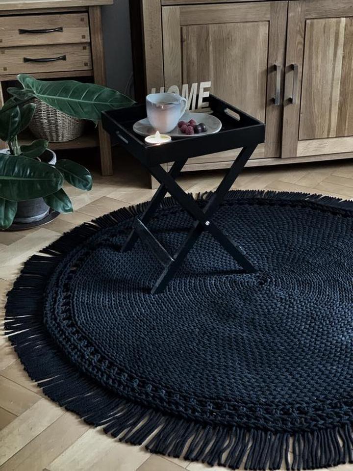 Dywan pod okrągły stół