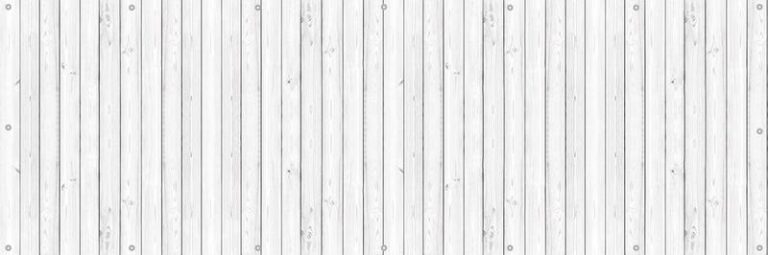 Białe deski na suficie – sposób na nowoczesną i stylową aranżację wnętrza