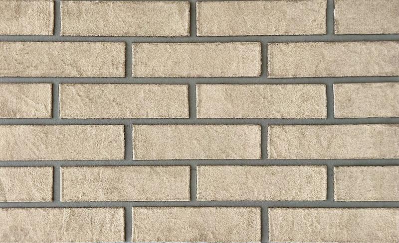 Elegancja i ciepło w nowoczesnym salonie