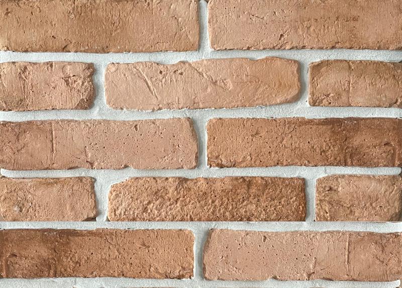Jasna cegła na ścianie