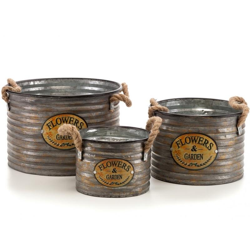 Metalowe osłonki na doniczki