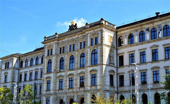 Projektowanie domu z ryzalitem