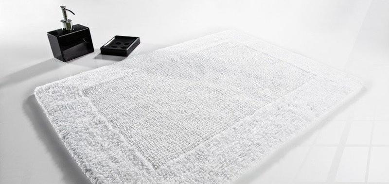 Wybór białego dywanika do domu