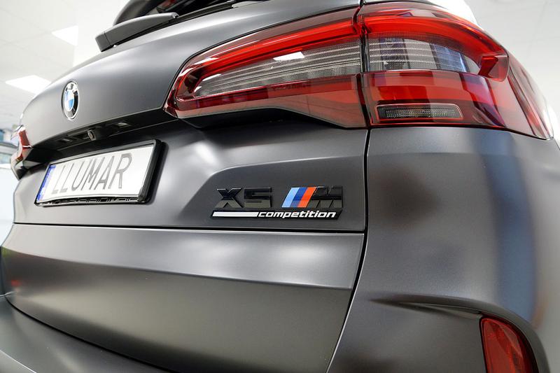 Wykończenie drewna we wnętrzach