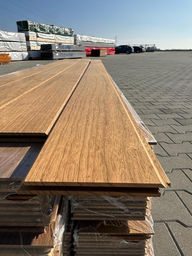 Deska elewacyjna grafitowa