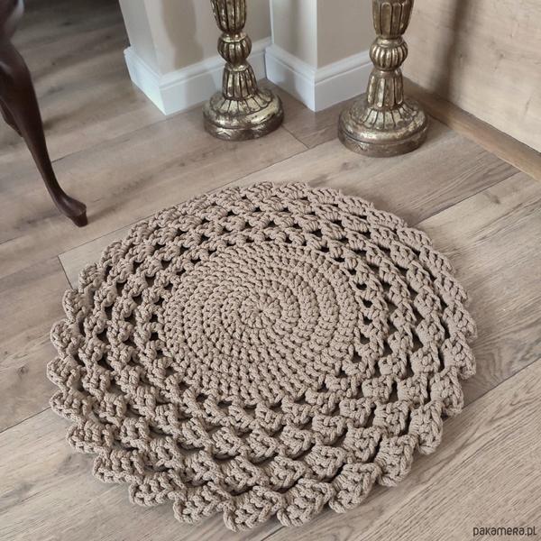 Technik szydełkowania dywanu