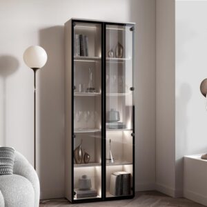 Inspiracje do salonu: jakie elementy warto wstawić do witryny? Poradnik dla każdego właściciela wnętrza