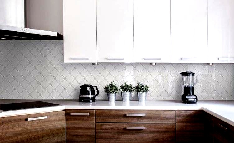 Mozaika arabeska: Odkryj, jak nadać swojej kuchni niepowtarzalny styl